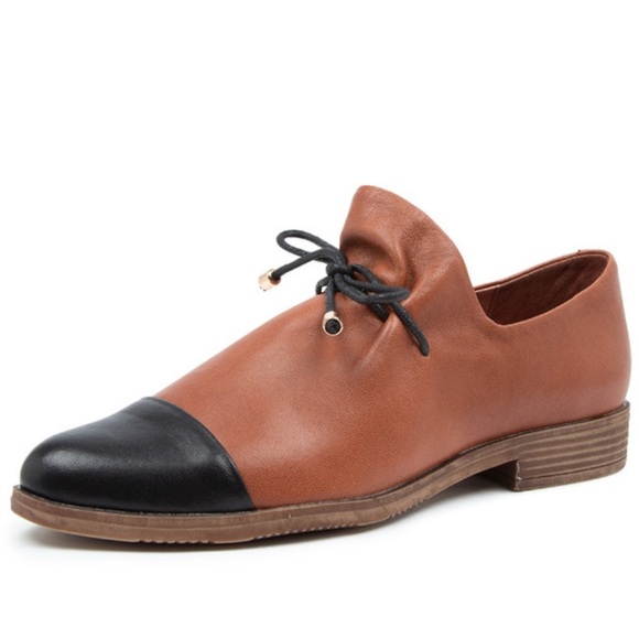 DJANGO & JULIETTE Sz 40 Kotty Leatherr Lace Up Pointy Toe Flats Loafers NEW - Picture 1 of 10